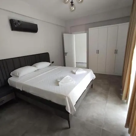 Super Delux 6-Bed Villa Brave Villa